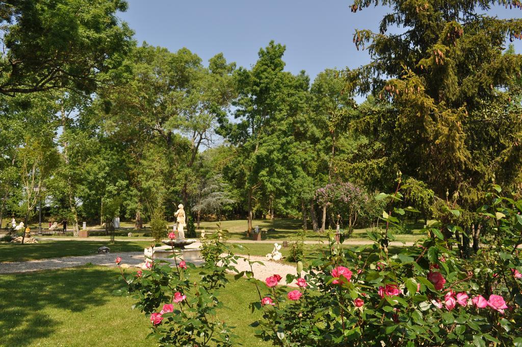 Le Moulin De Rudelle 3*